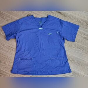 **SOLD**Womens 2X Blue Iguana Scrub Top